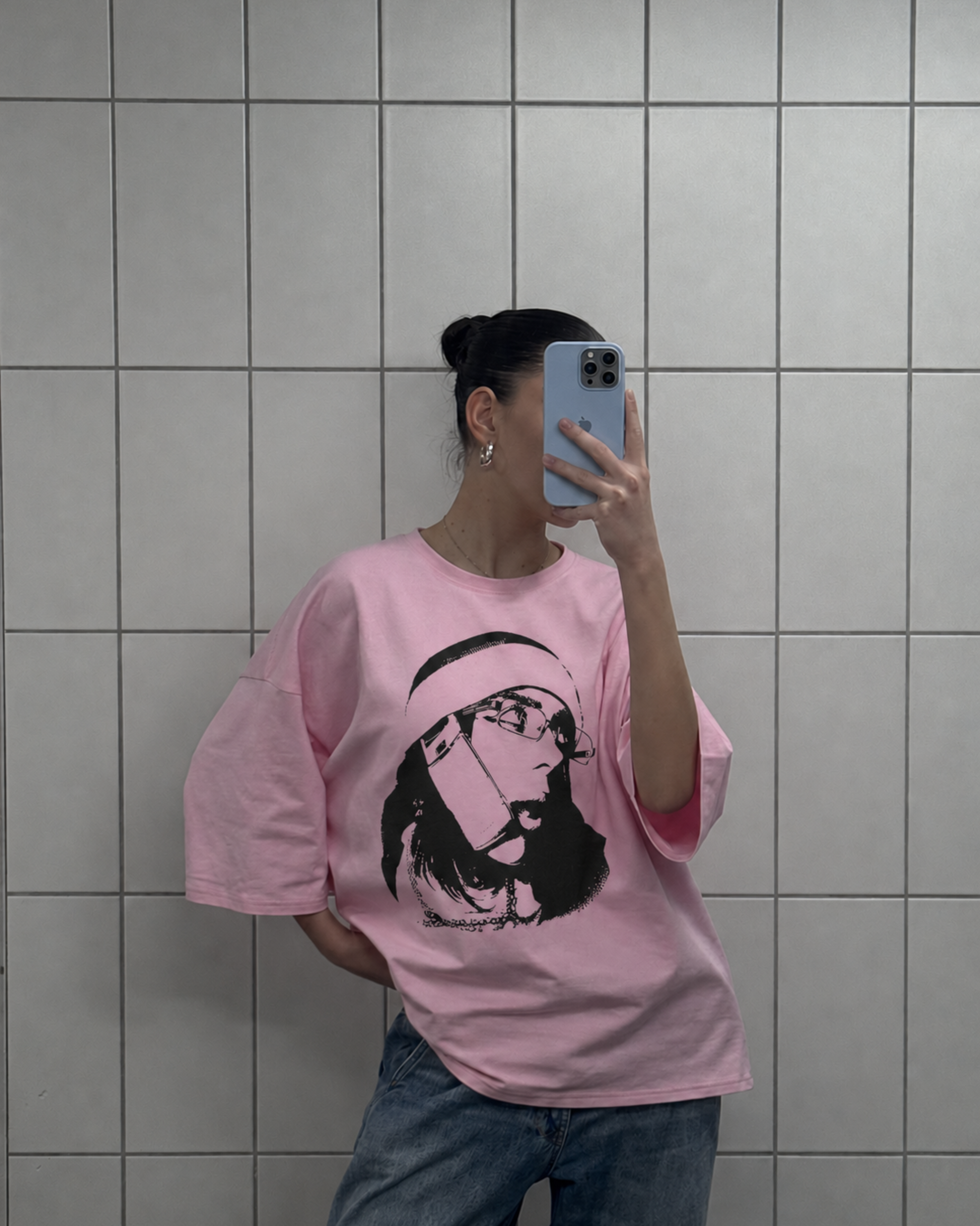 DEN "Hype Portrait" Oversized Tee